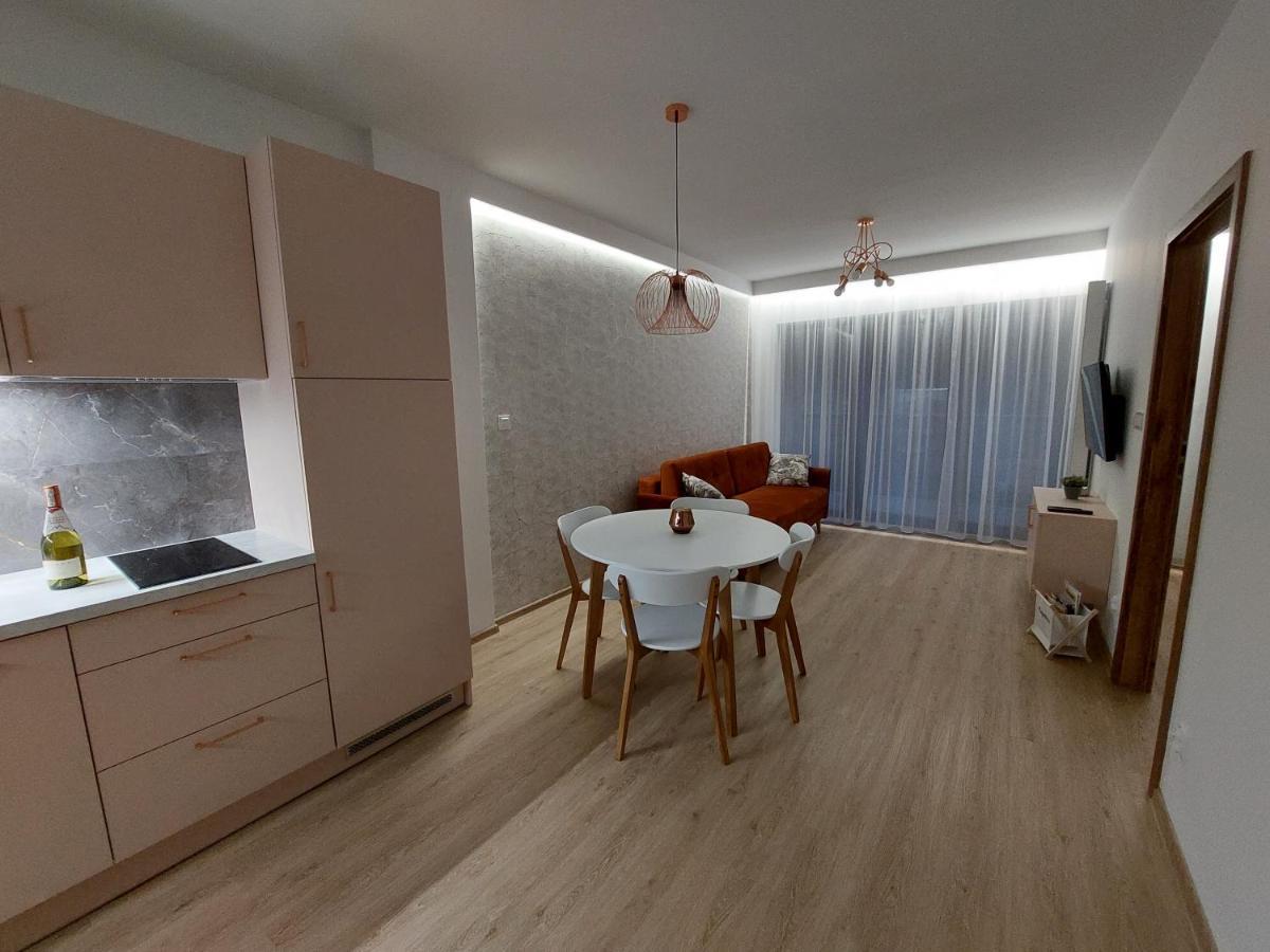 Trojkaty I Kwadraty Karpatia Apartment *